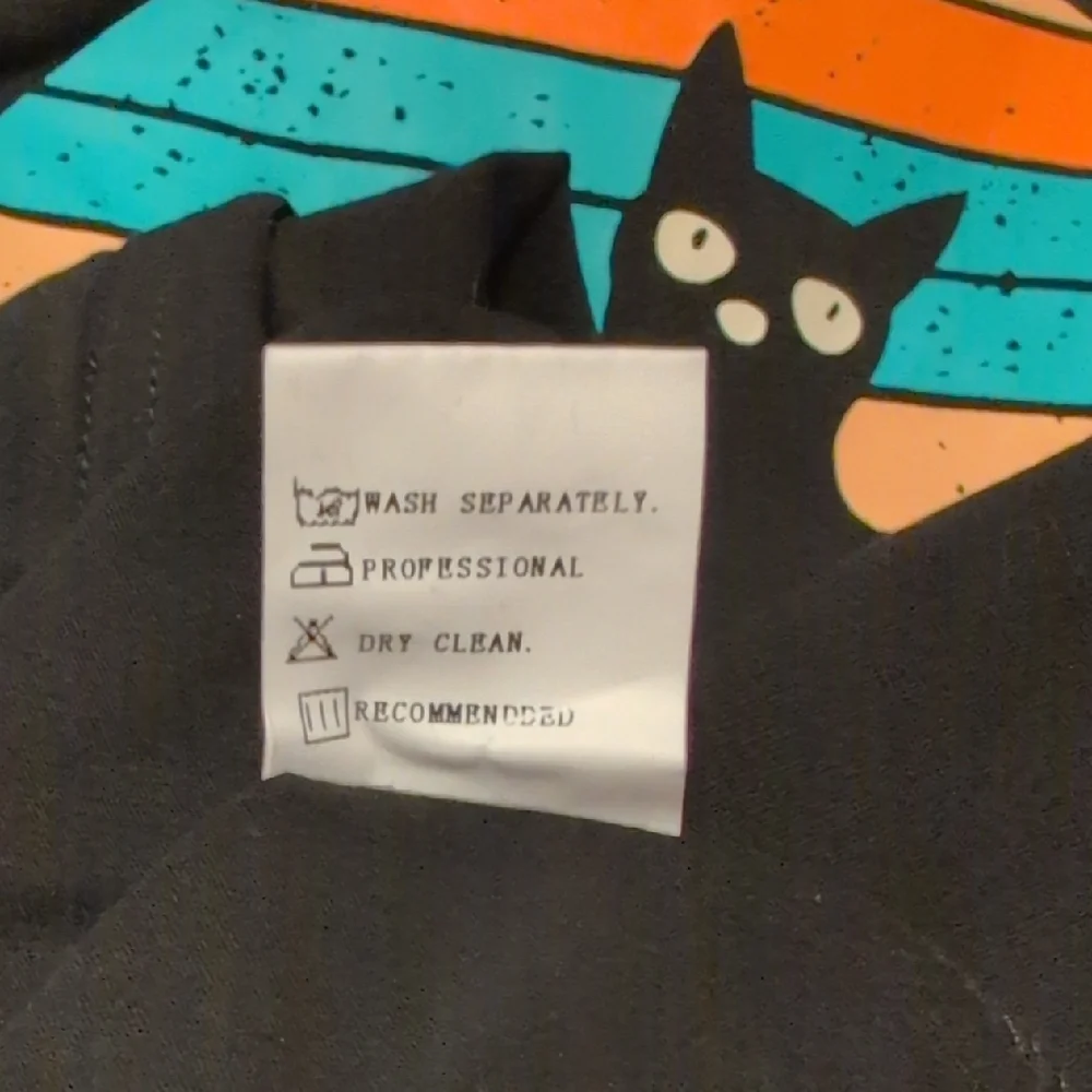 MISSLOOK Black Cat Attitude T-Shirt